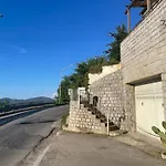 شقة Nettuno كابوليفيري